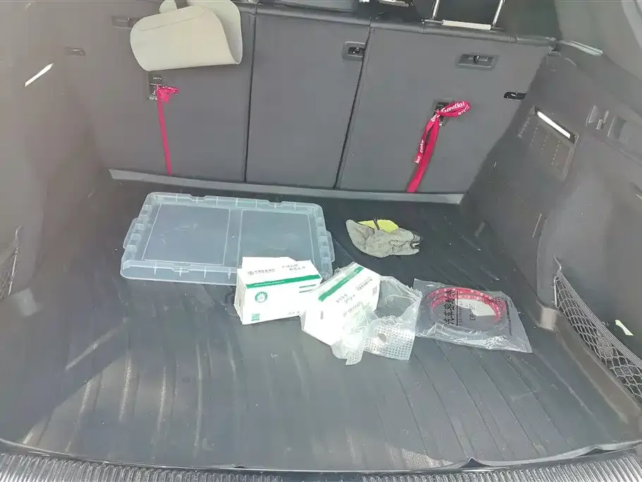 Audi Q5L 2024 из CN, фото 7