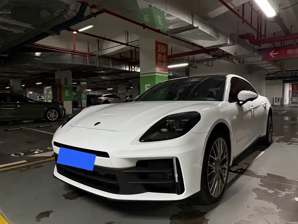 Porsche Panamera 2024 из CN, фото 1