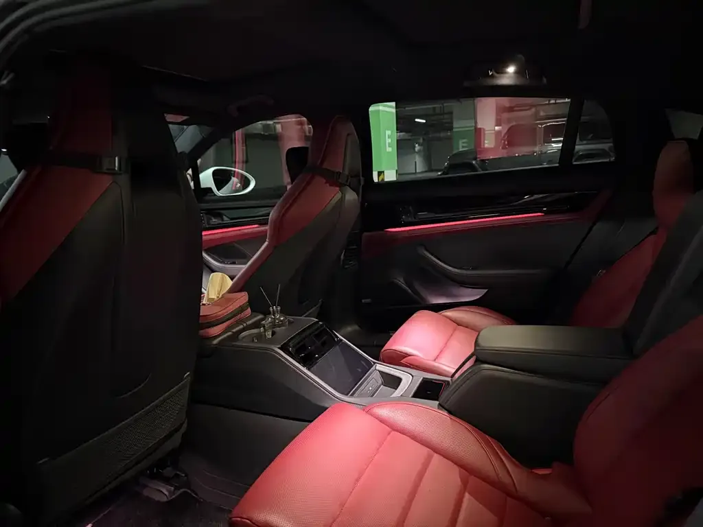 Porsche Panamera 2024 из CN, фото 2