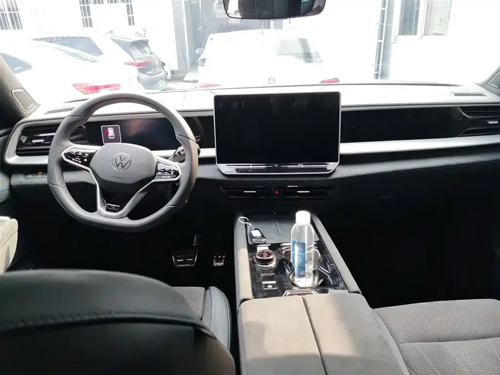Volkswagen Teramont X 2025 из CN, фото 9