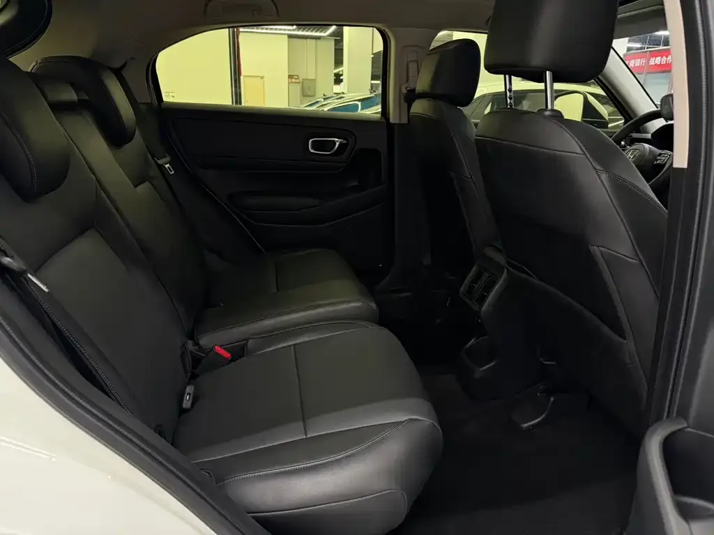 Honda Vezel 2023 из CN, фото 5