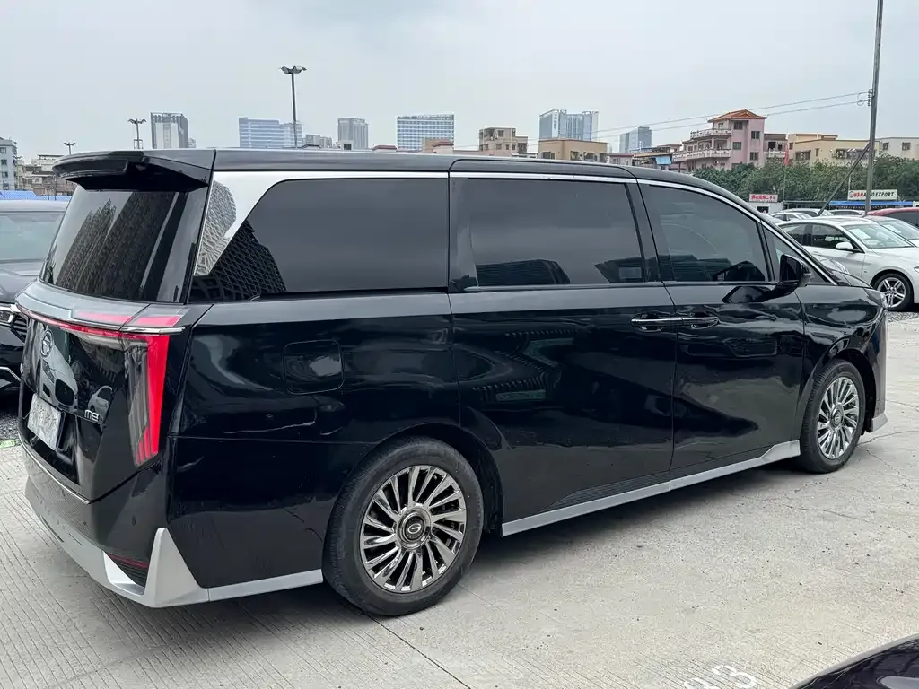 GAC Motor Trumpchi M8 — фото 4