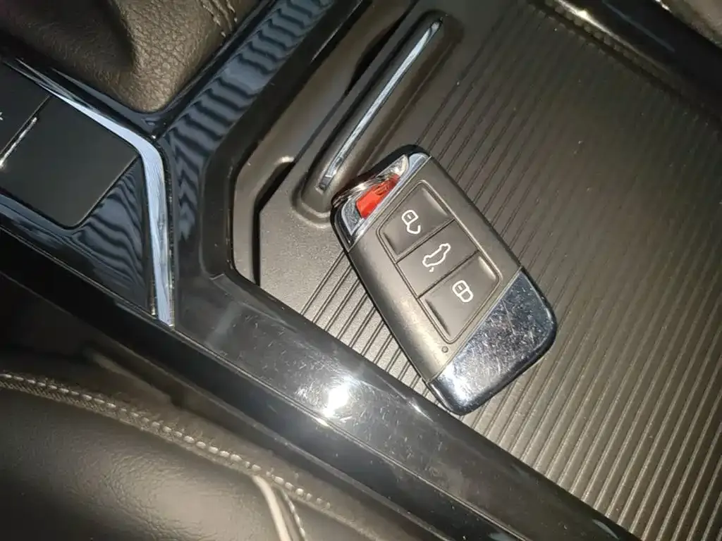 Volkswagen Passat — фото 8