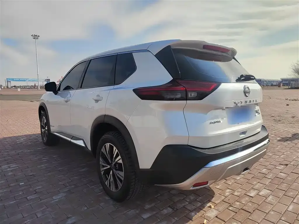 Nissan X-Trail 2024 из CN, фото 4