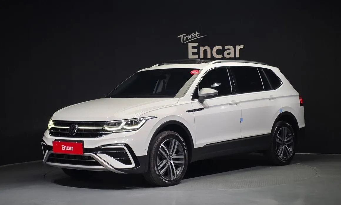 Volkswagen Tiguan — фото 1