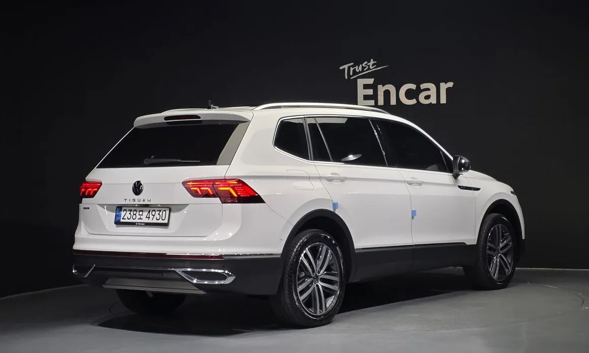 Volkswagen Tiguan — фото 4