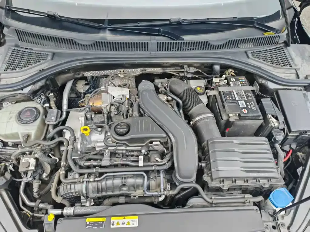 Volkswagen Sagitar 2023 из CN, фото 4