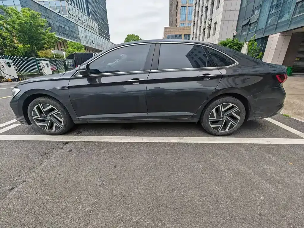 Volkswagen Sagitar 2023 из CN, фото 8