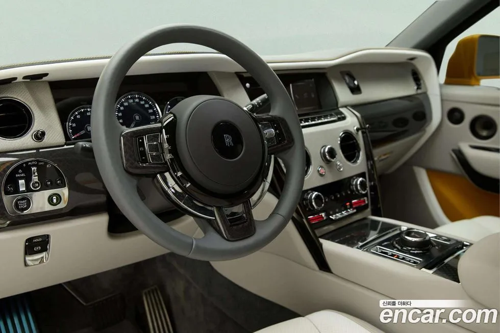 Rolls-Royce Cullinan 2024 из KR, фото 8