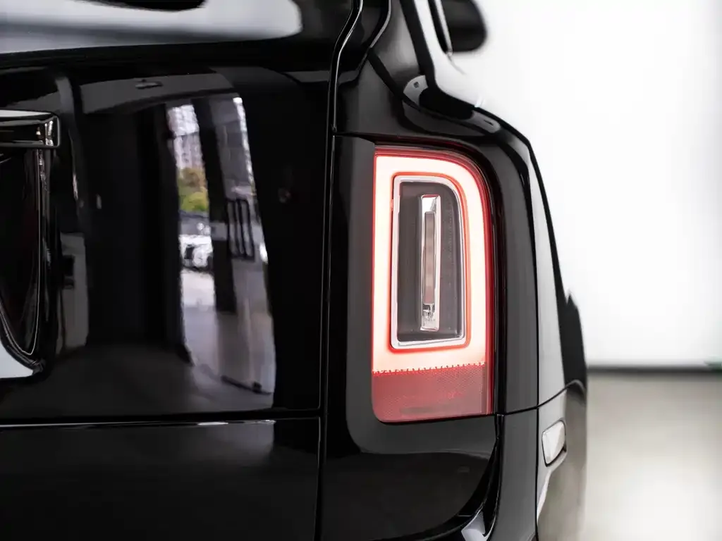 Rolls-Royce Cullinan 2023 из CN, фото 7