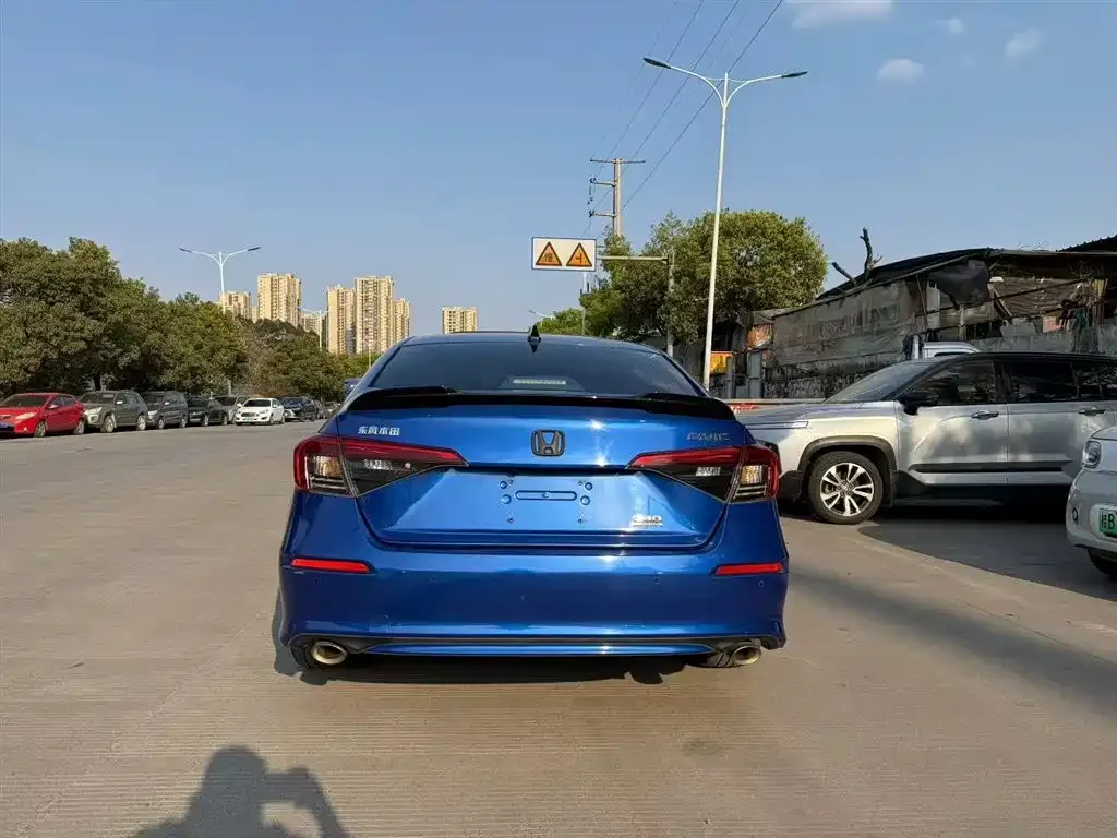 Honda Civic — фото 2