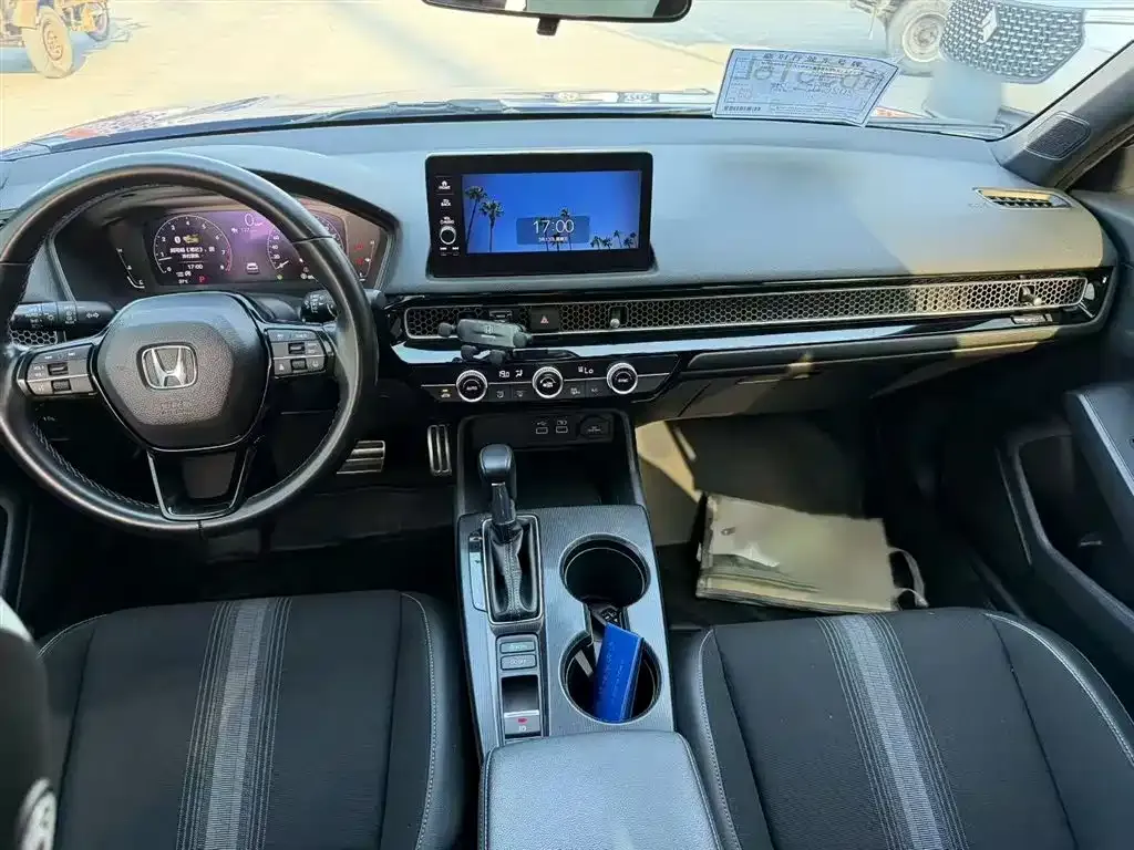 Honda Civic — фото 7
