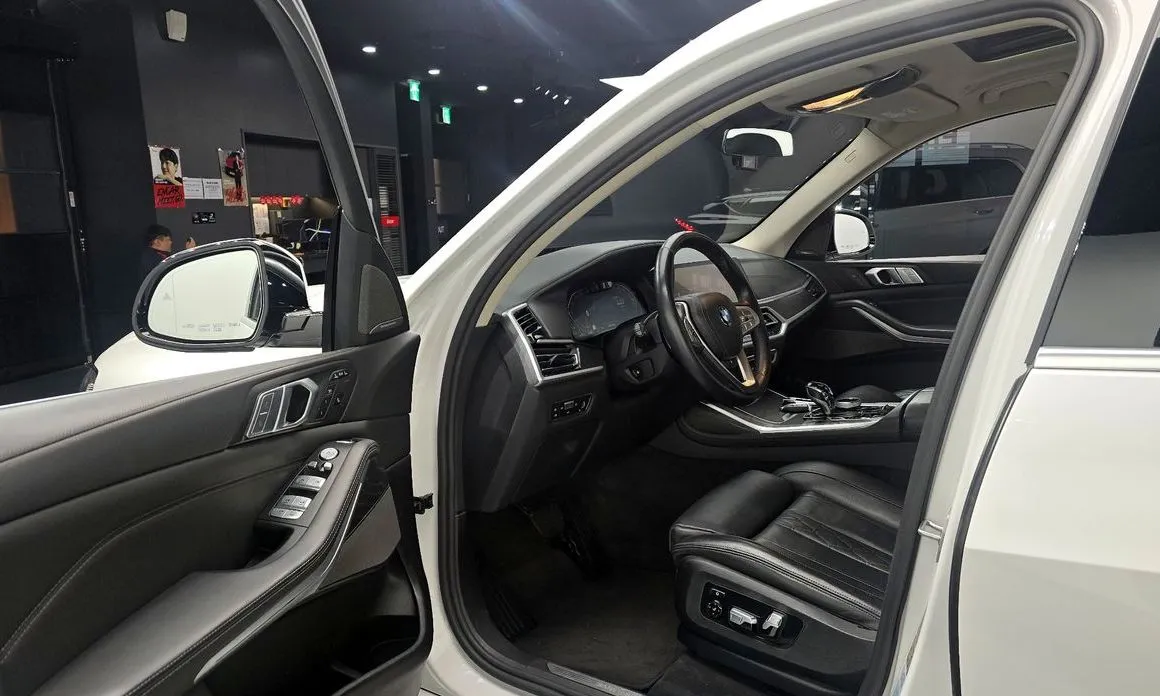 BMW X7 2021 из KR, фото 3