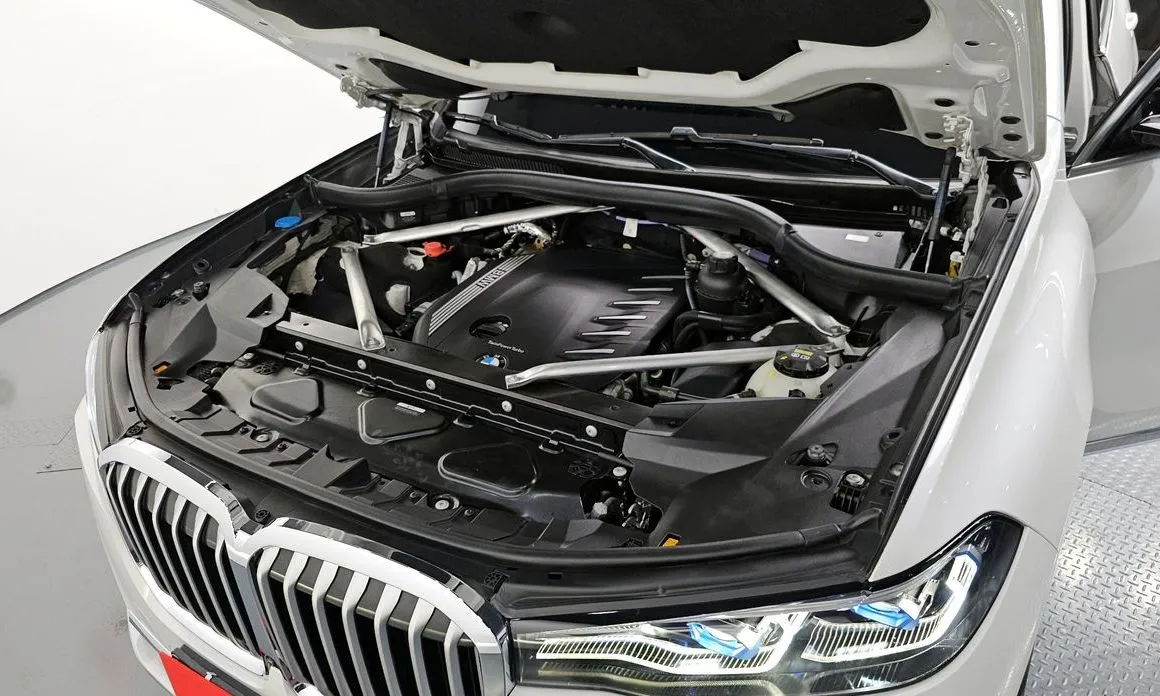 BMW X7 2021 из KR, фото 2