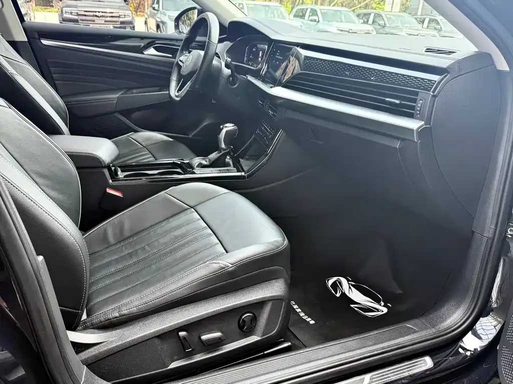 Volkswagen Passat — фото 6