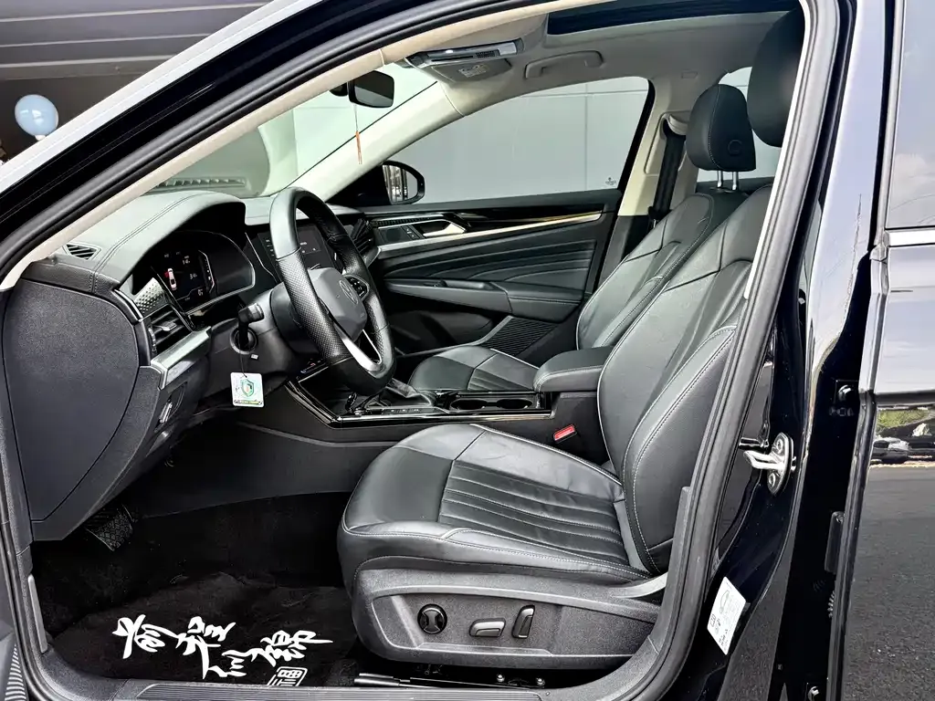 Volkswagen Passat — фото 9