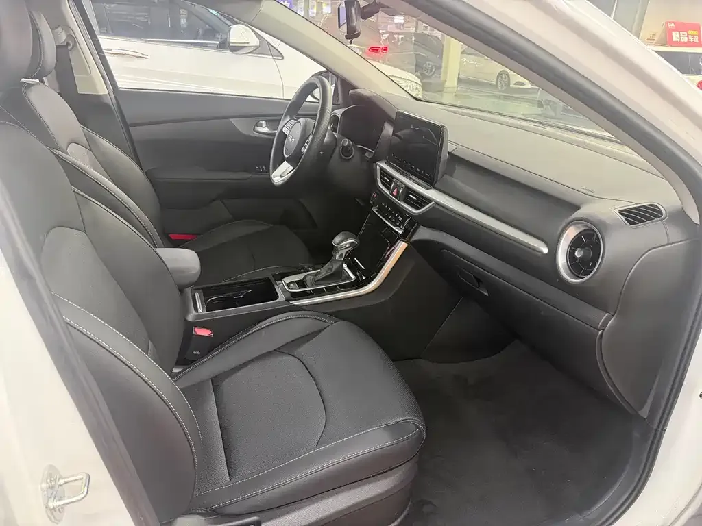 Kia K3 2022 из CN, фото 2