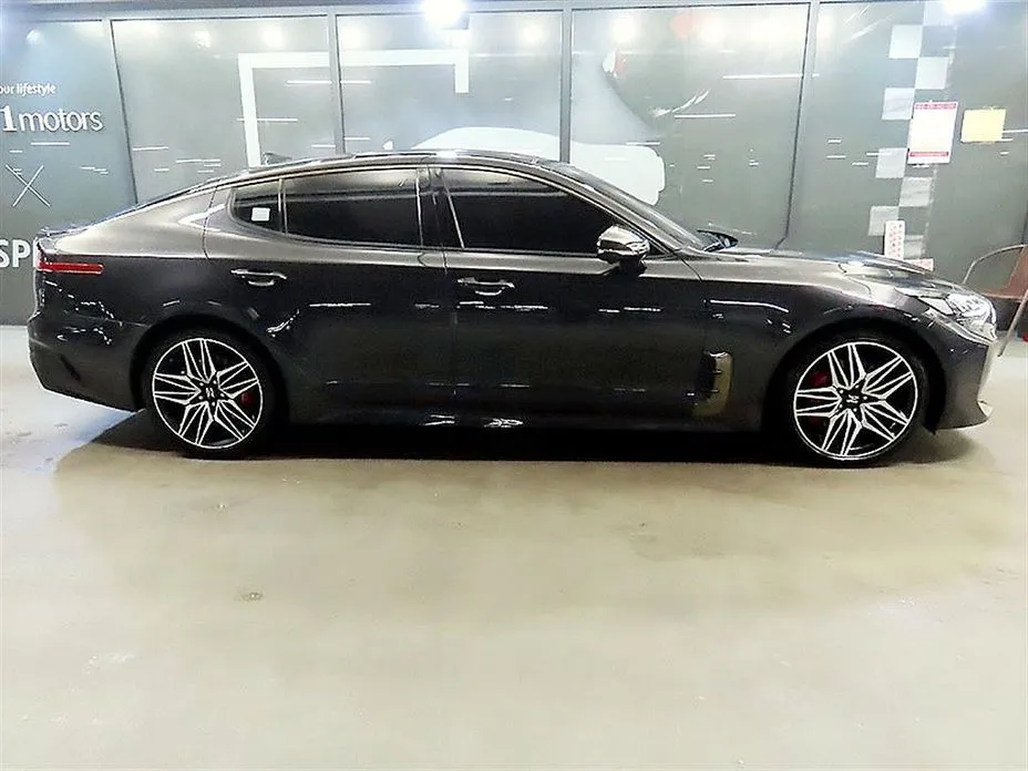 Kia Stinger 2021 из KR, фото 2