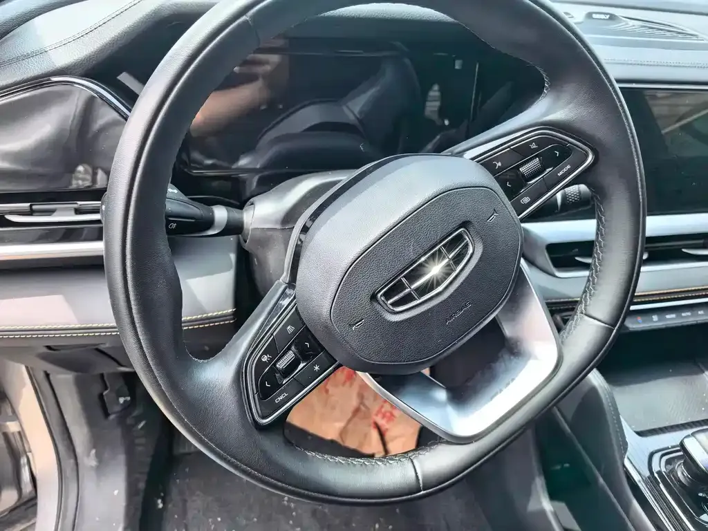 Geely Xingyue L 2024 из CN, фото 3
