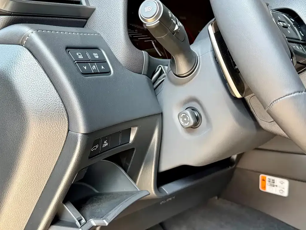 Lexus LX 2026 из CN, фото 2