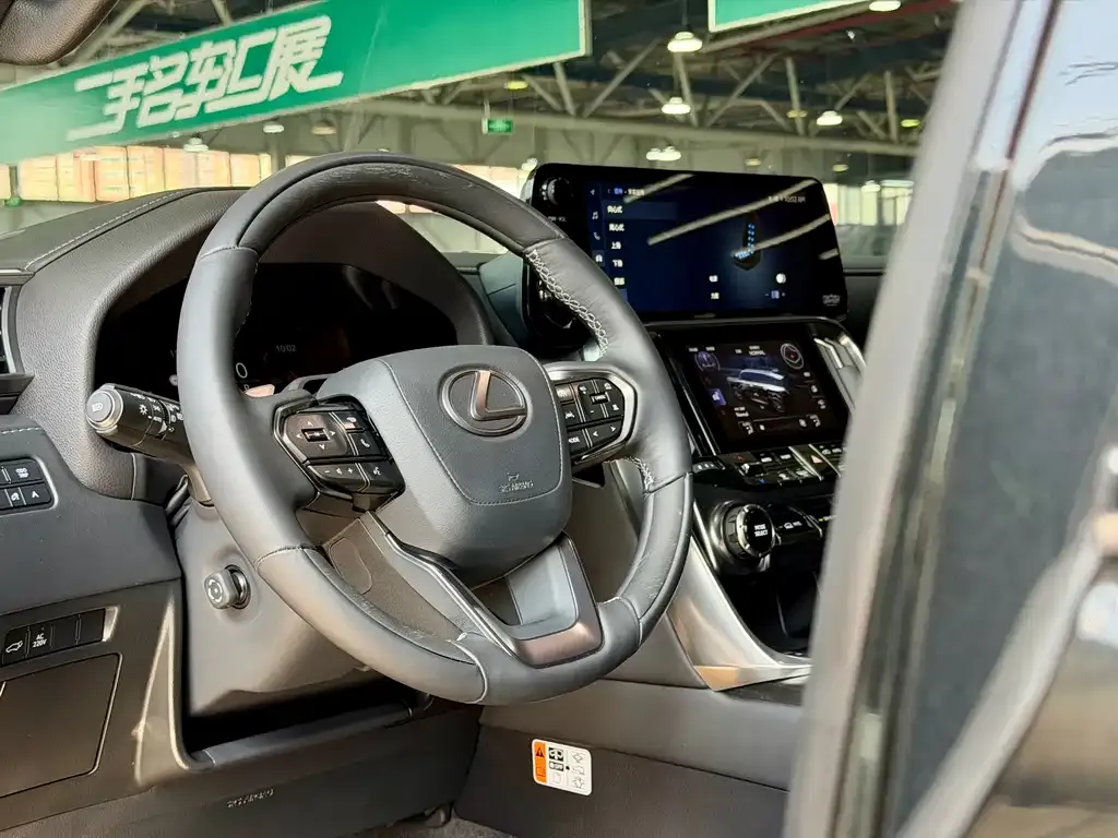 Lexus LX 2026 из CN, фото 5