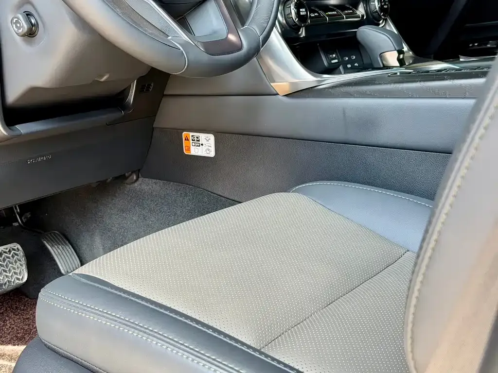 Lexus LX 2026 из CN, фото 9