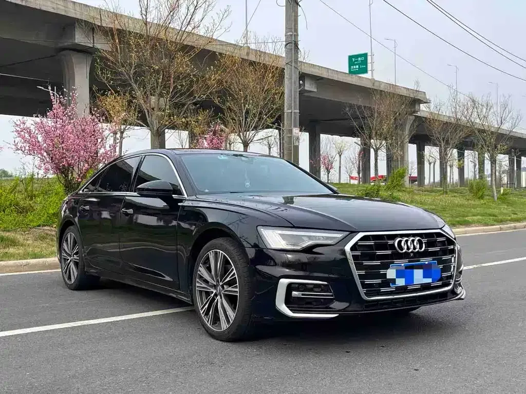 Audi A6L — фото 6