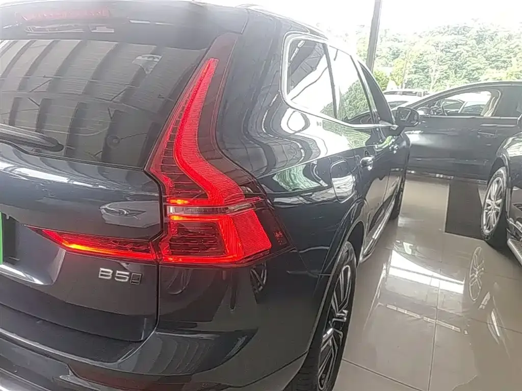 Volvo XC60 2022 из CN, фото 9