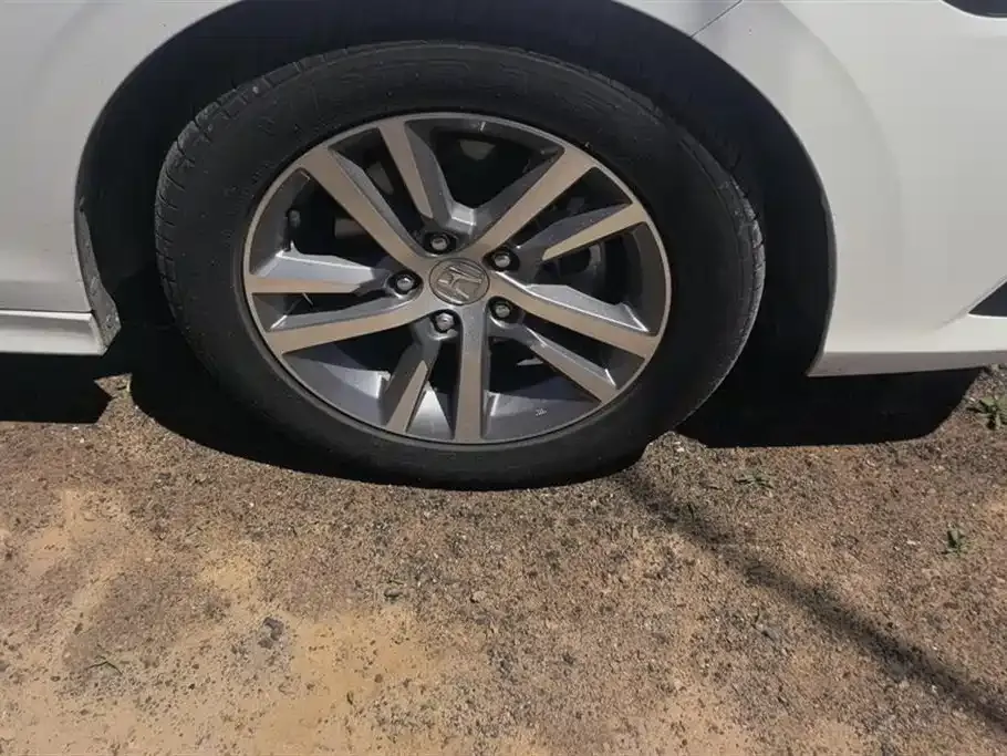Honda Civic — фото 9