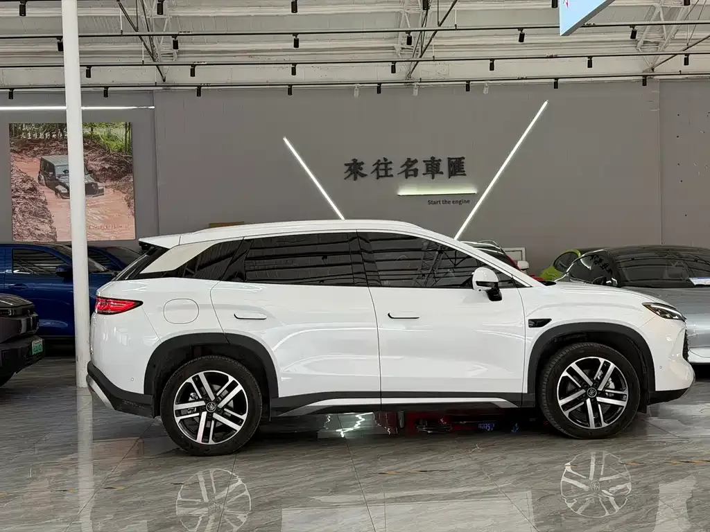 BYD L DM-i 2025 из CN, фото 3