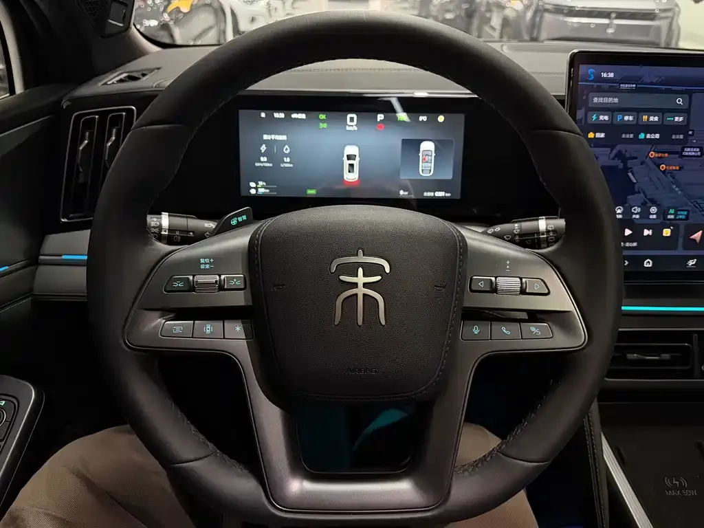 BYD L DM-i 2025 из CN, фото 9