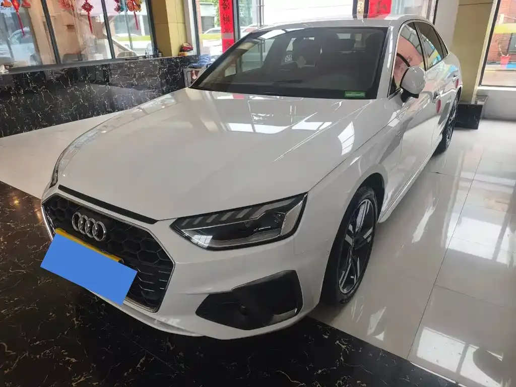 Audi A4L 2021 из CN, фото 6