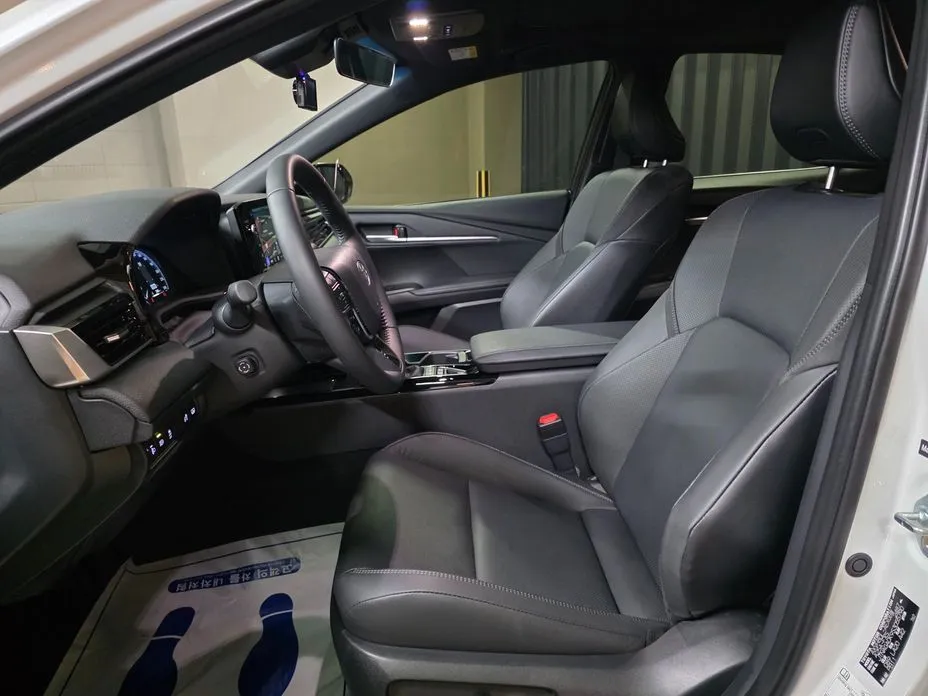 Toyota Camry 2025 из KR, фото 7