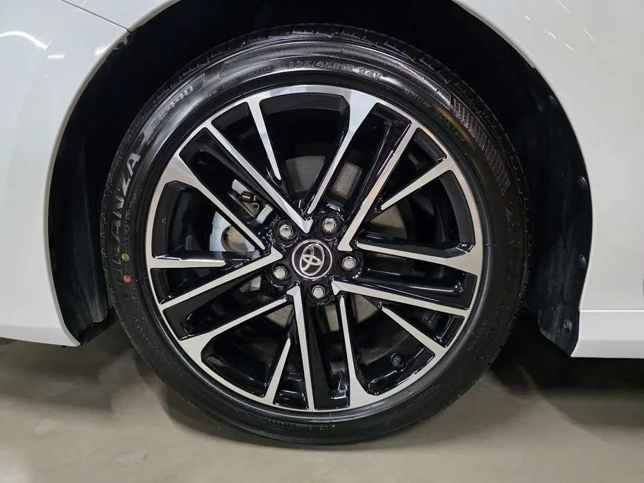Toyota Camry 2025 из KR, фото 10