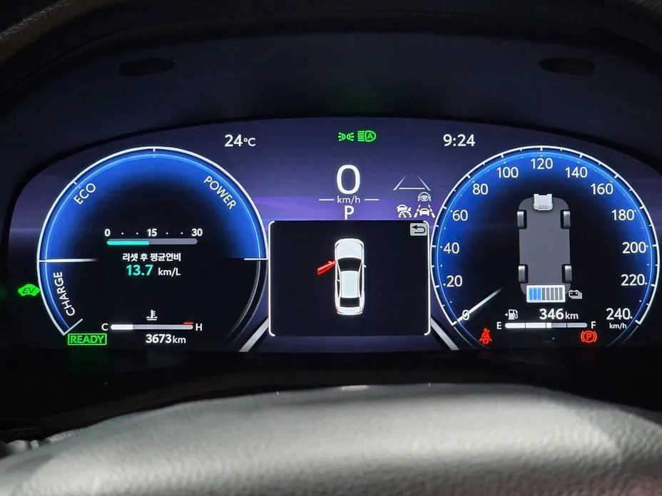 Toyota Camry 2025 из KR, фото 2
