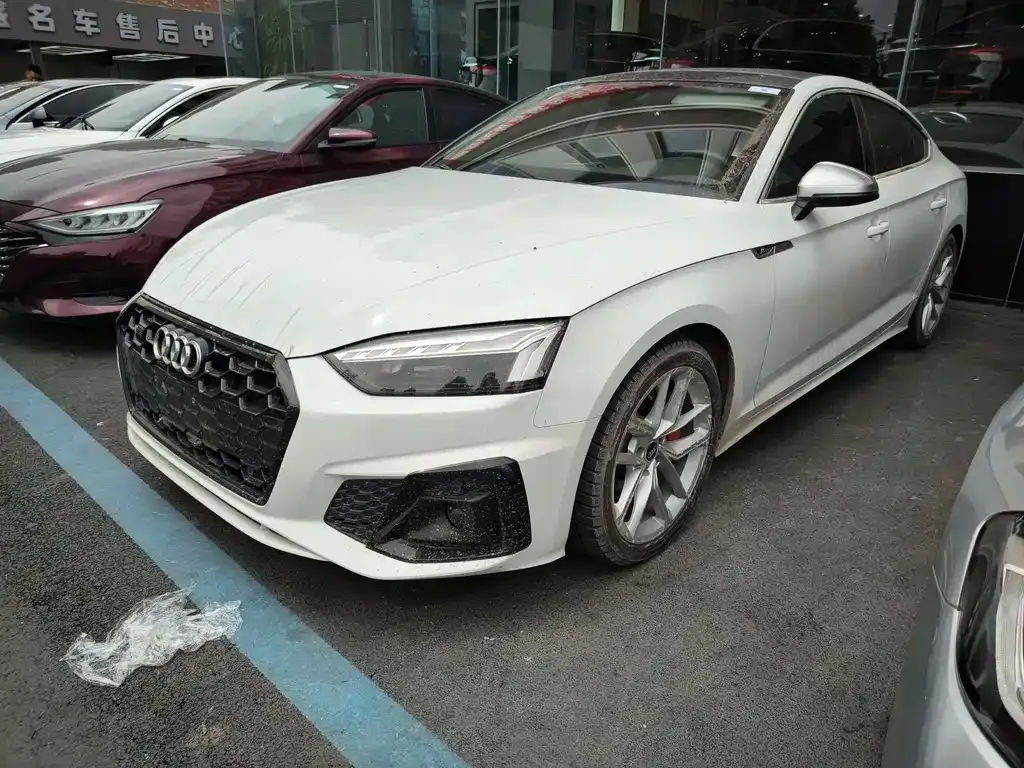 Audi A5 (Import) 2021 из CN, фото 1