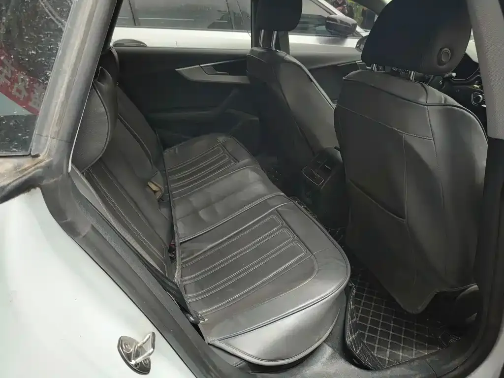 Audi A5 (Import) 2021 из CN, фото 2