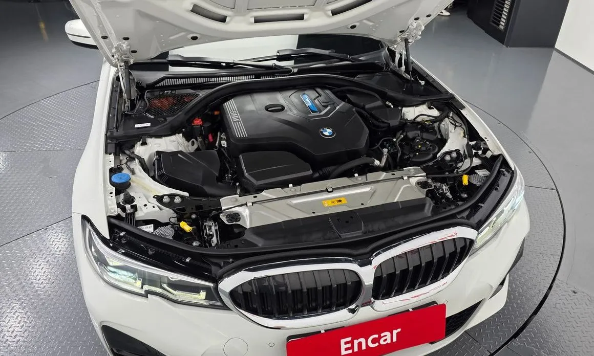 BMW 3-Series 2021 из KR, фото 6