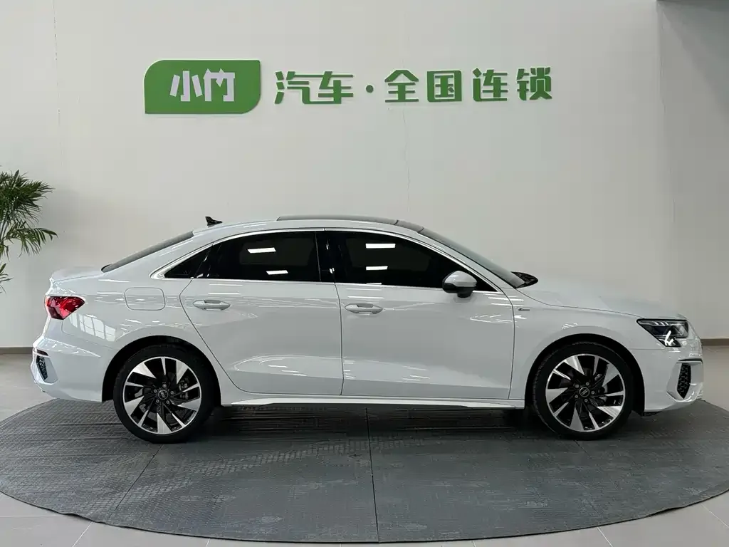 Audi A3 2023 из CN, фото 7