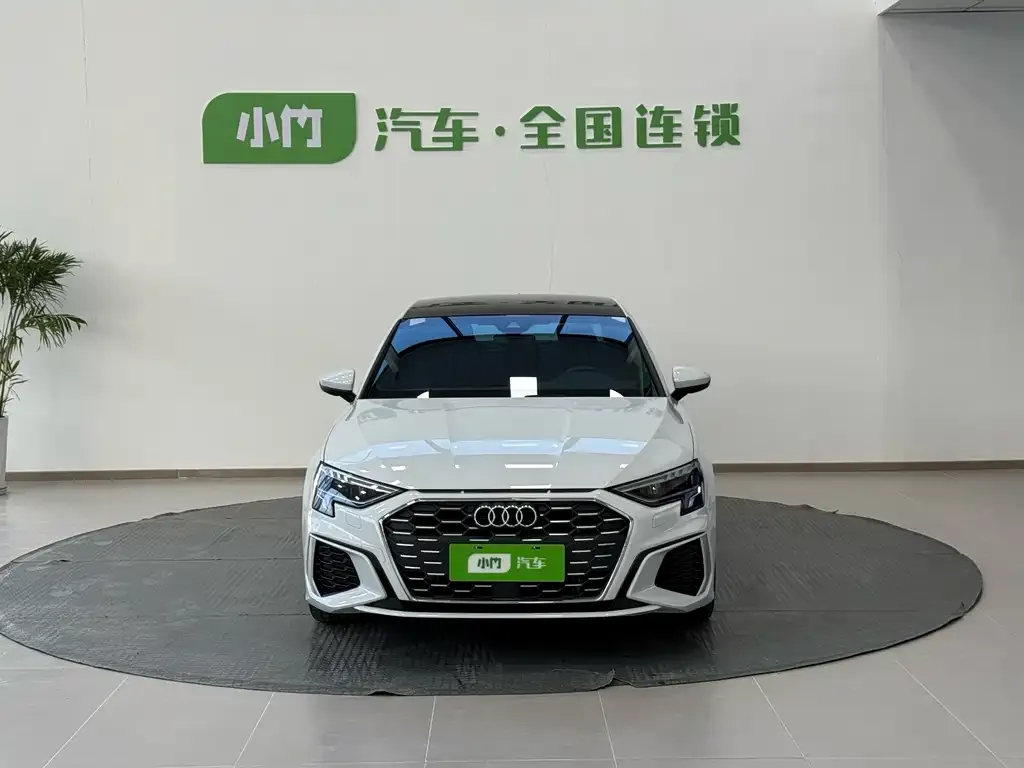 Audi A3 2023 из CN, фото 4