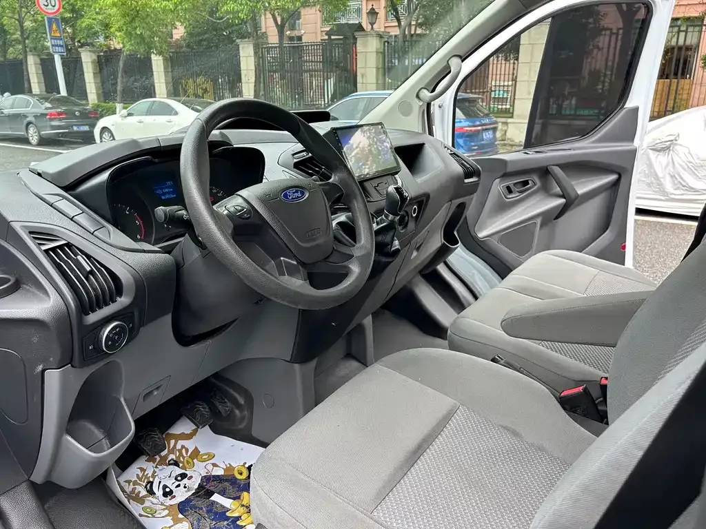 Ford Transit 2021 из CN, фото 7