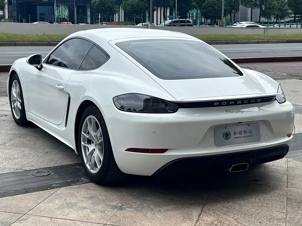 Porsche 718 — фото 5