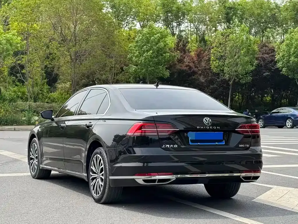 Volkswagen Phideon 2021 из CN, фото 4