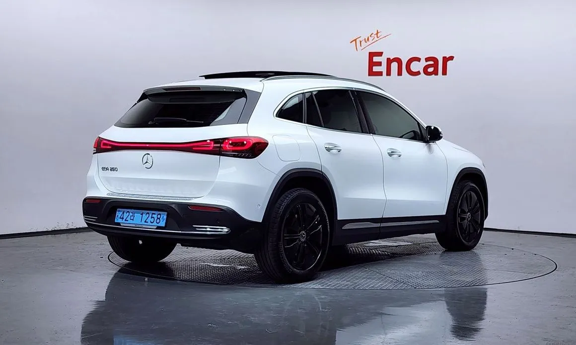 Mercedes-Benz EQA 2023 из KR, фото 7