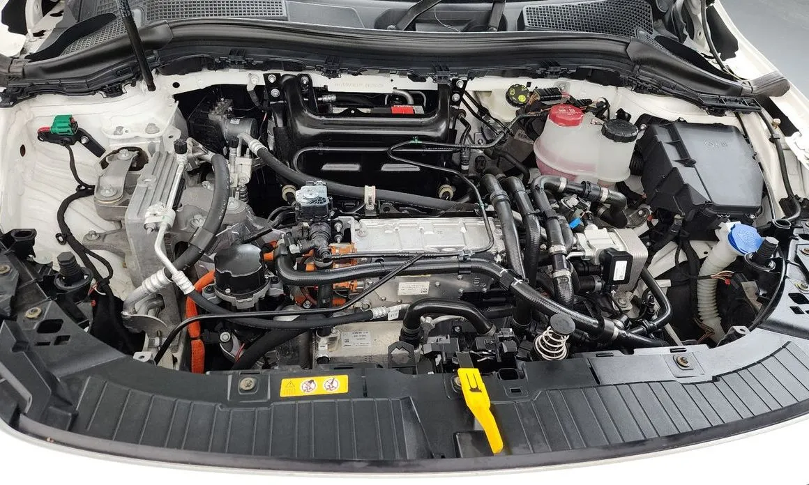 Mercedes-Benz EQA 2023 из KR, фото 2