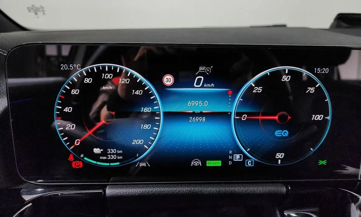 Mercedes-Benz EQA 2023 из KR, фото 10