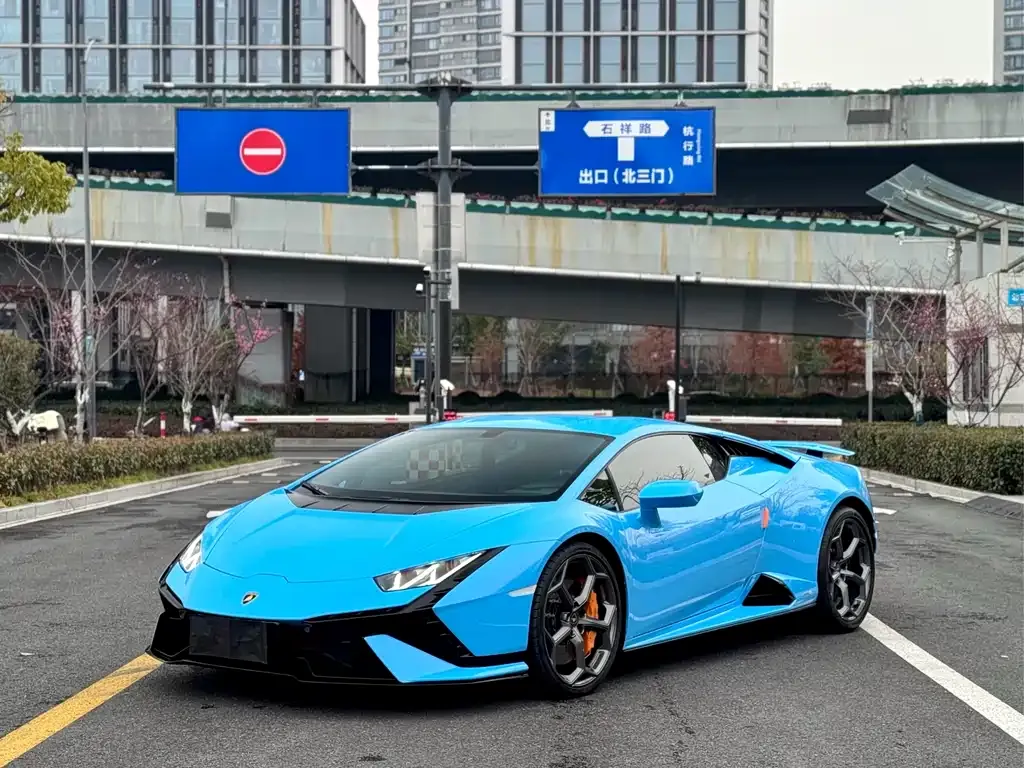 Lamborghini Huracan — фото 2