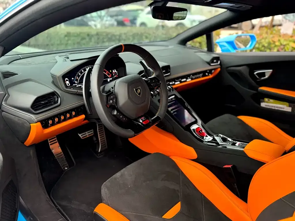 Lamborghini Huracan — фото 7
