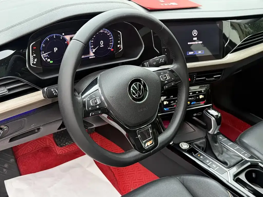 Volkswagen Passat — фото 8