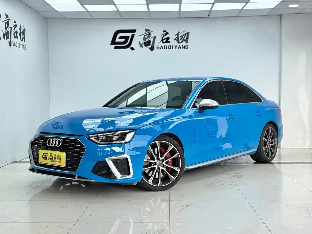 Audi S4